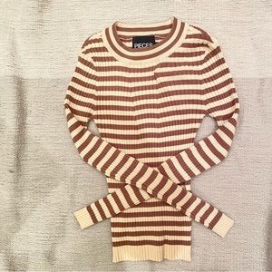 NWT PIECES BEIGE AND BROWN STRIPED SWEATER